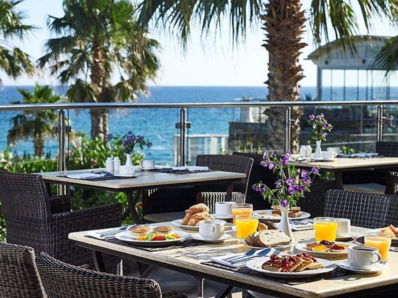 Ikaros Village Beach Resort&Spa