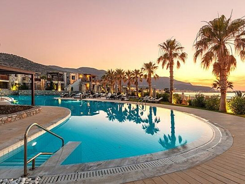 Ikaros Village Beach Resort&Spa