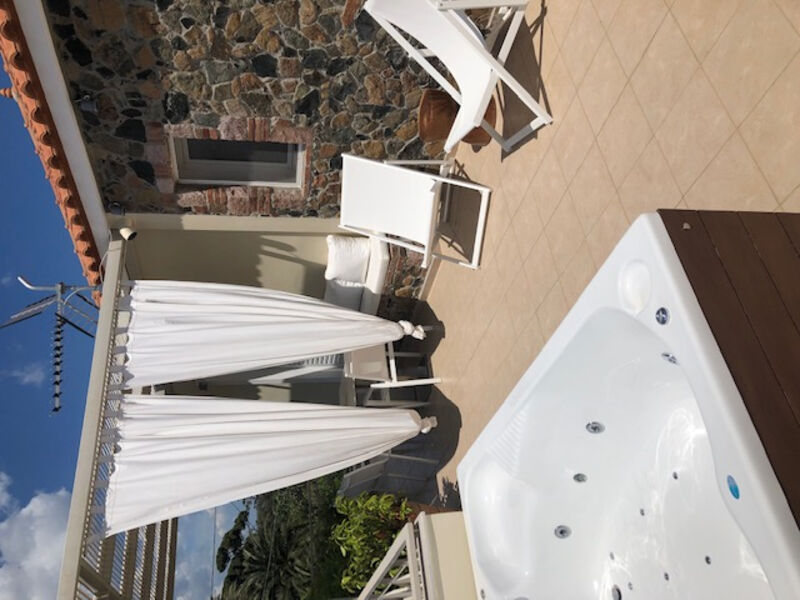 Ikies Villas