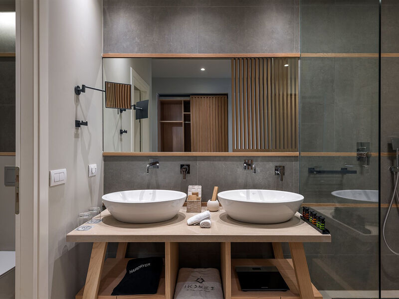 Ikones Seafront Luxury Suites