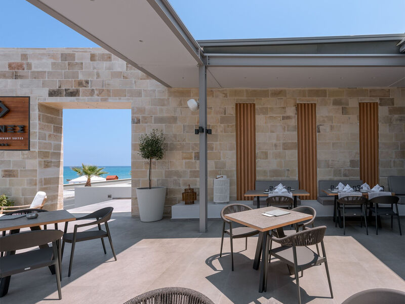 Ikones Seafront Luxury Suites