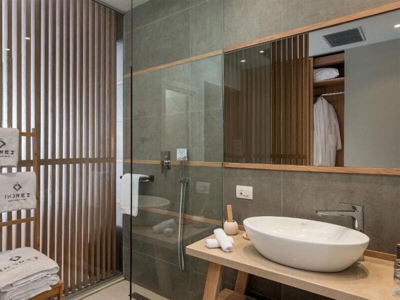 Ikones Seafront Luxury Suites