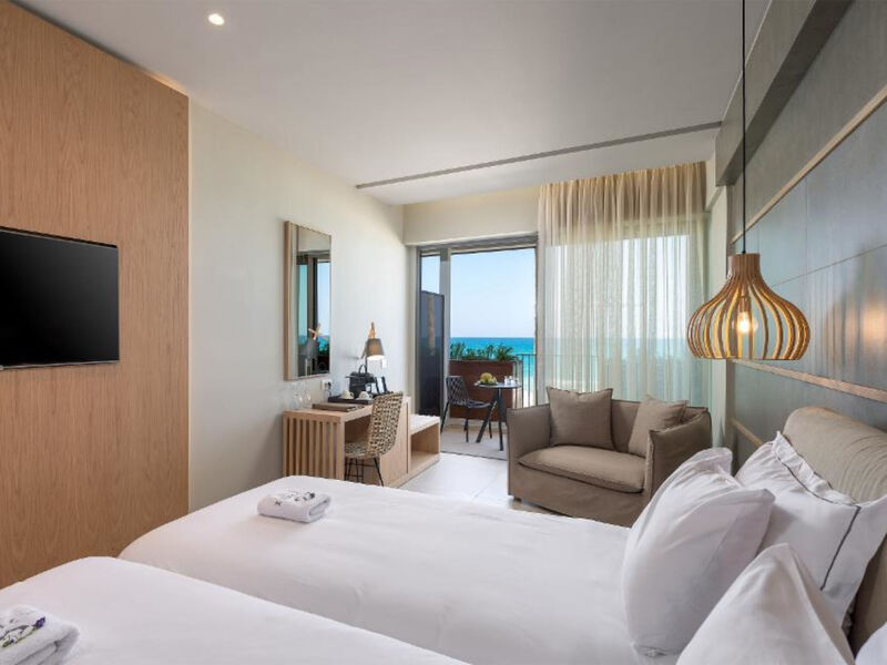 Ikones Seafront Luxury Suites