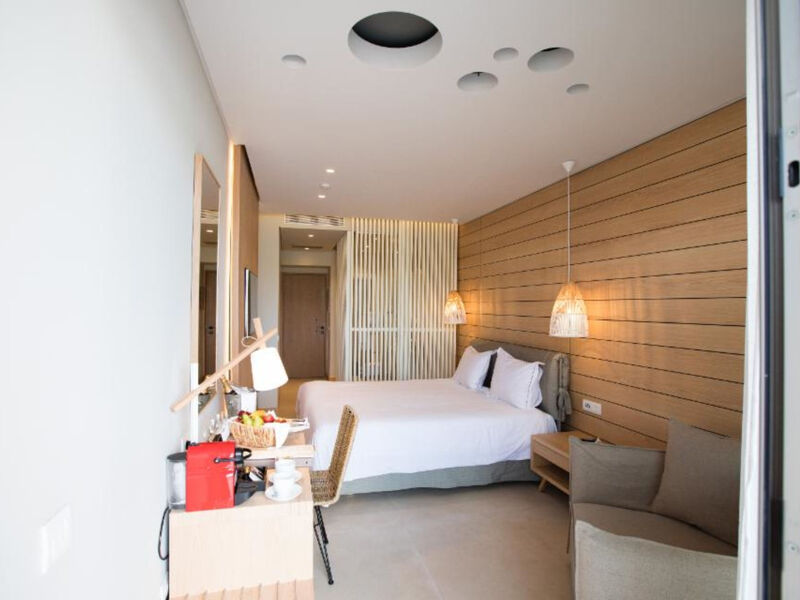 Ikones Seafront Luxury Suites