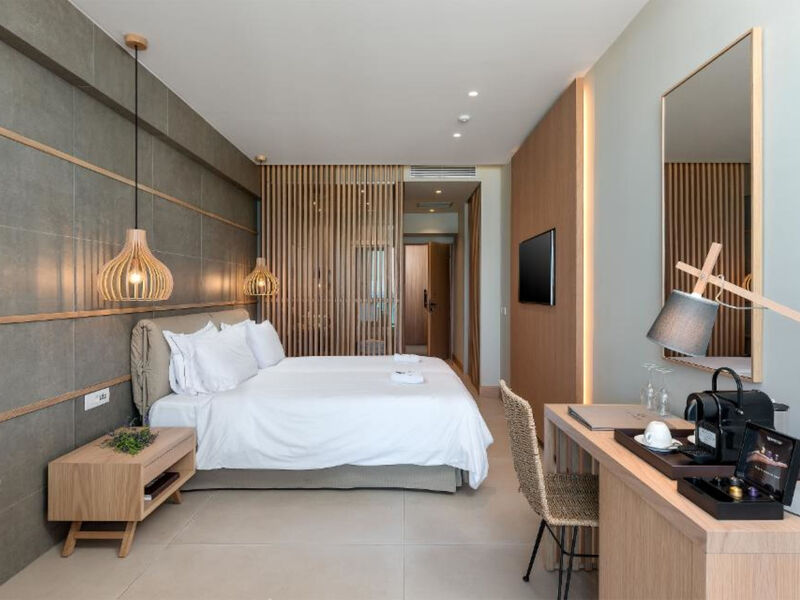 Ikones Seafront Luxury Suites