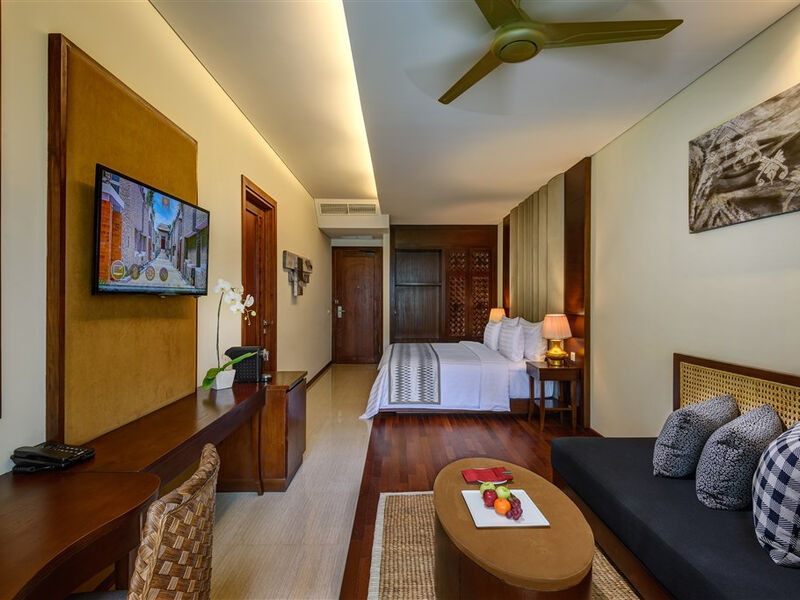 Inaya Putri Bali