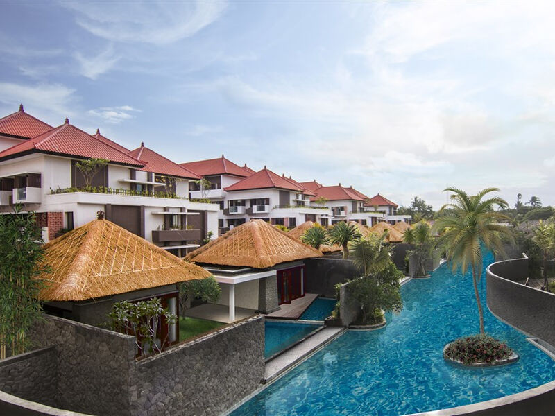 Inaya Putri Bali