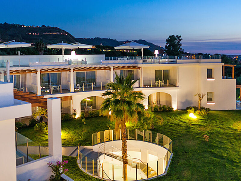 Infinity Resort