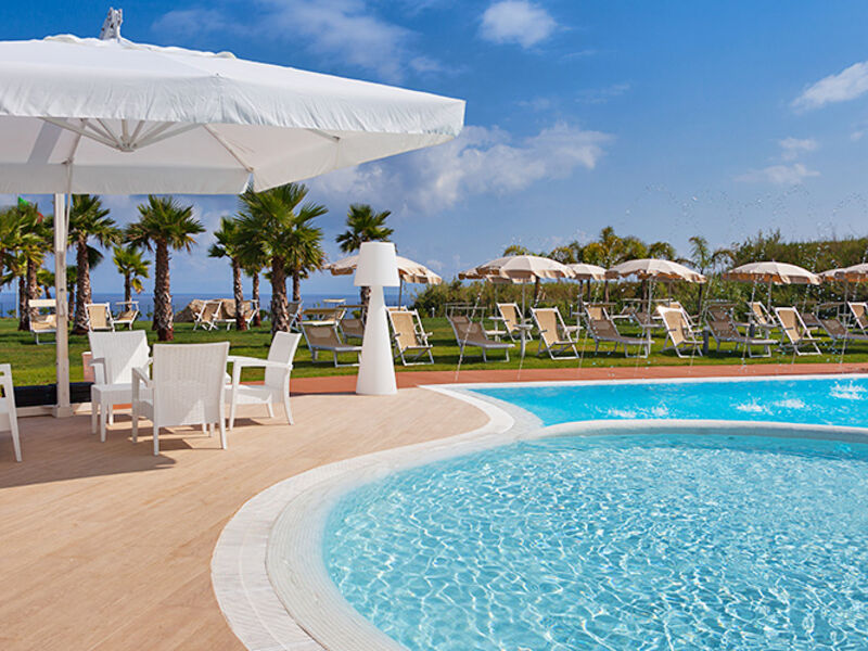 Infinity Resort