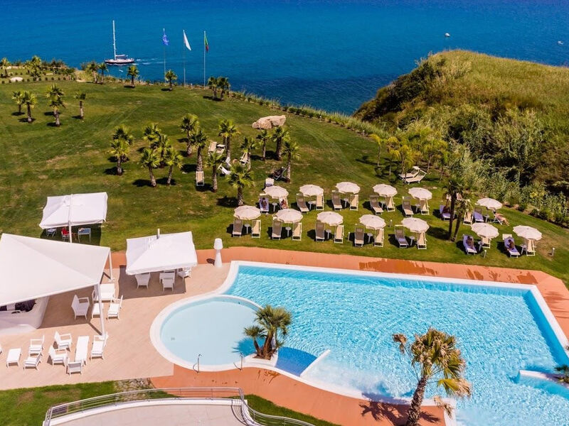 Infinity Resort Tropea