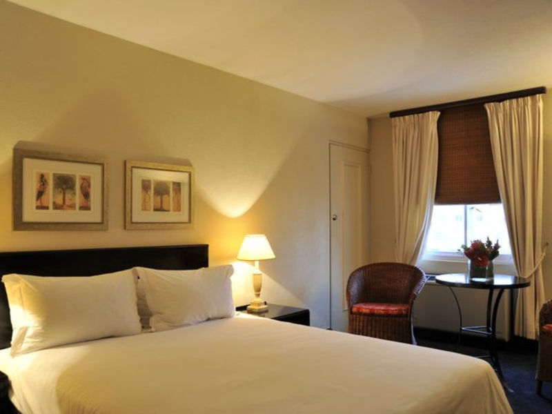 Inn On The Square