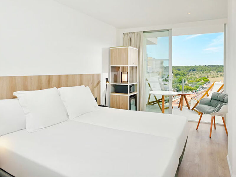 Innside Calvia Beach