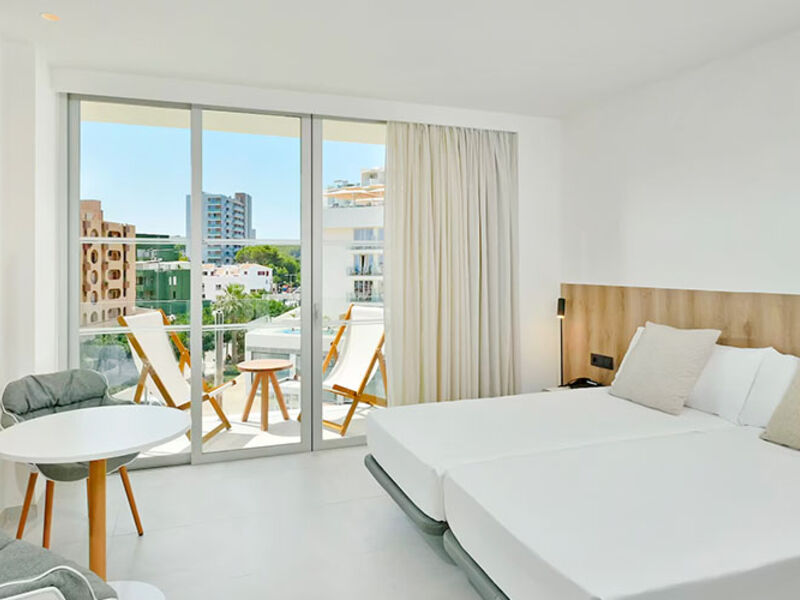Innside Calvia Beach
