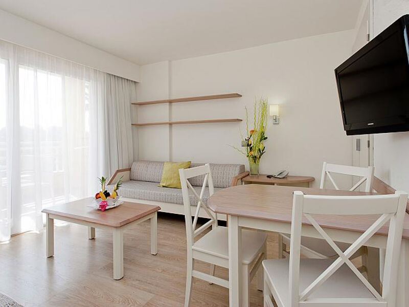 Insotel Club Cala Mandia