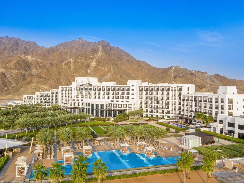 Intercontinental Fujairah Resort
