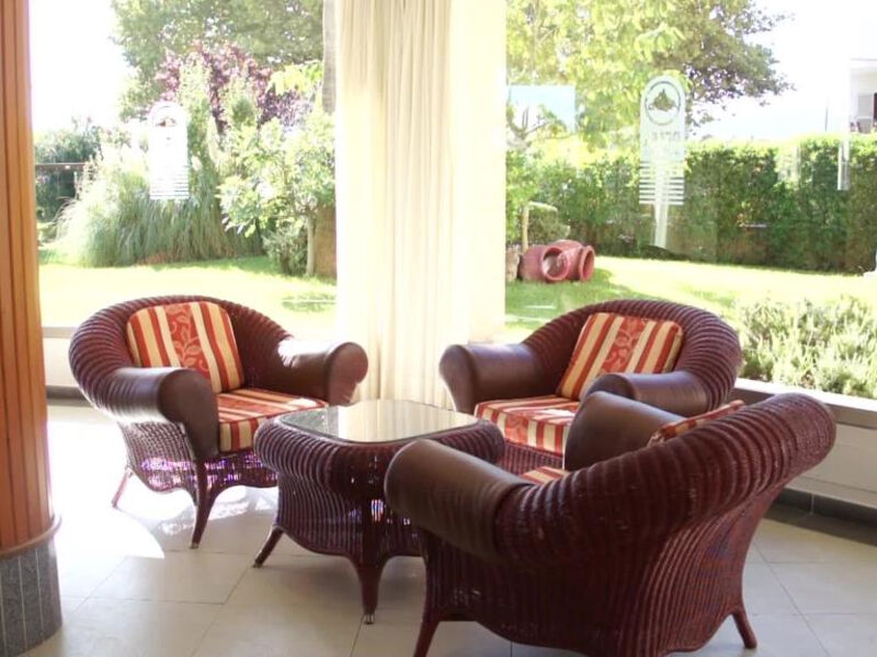 Invisa Hotel Es Pla