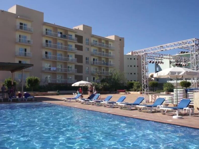 Invisa Hotel Es Pla