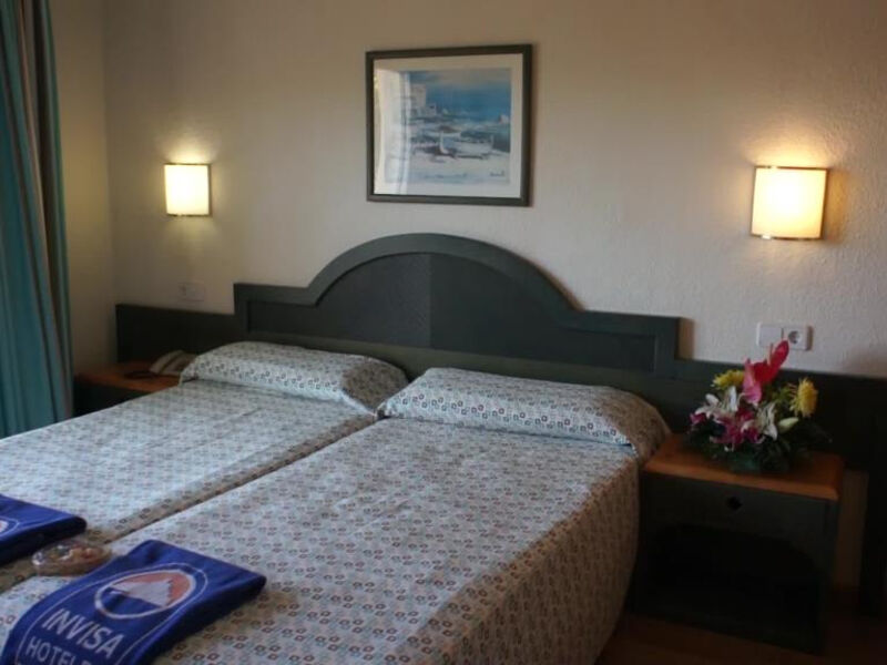 Invisa Hotel Es Pla
