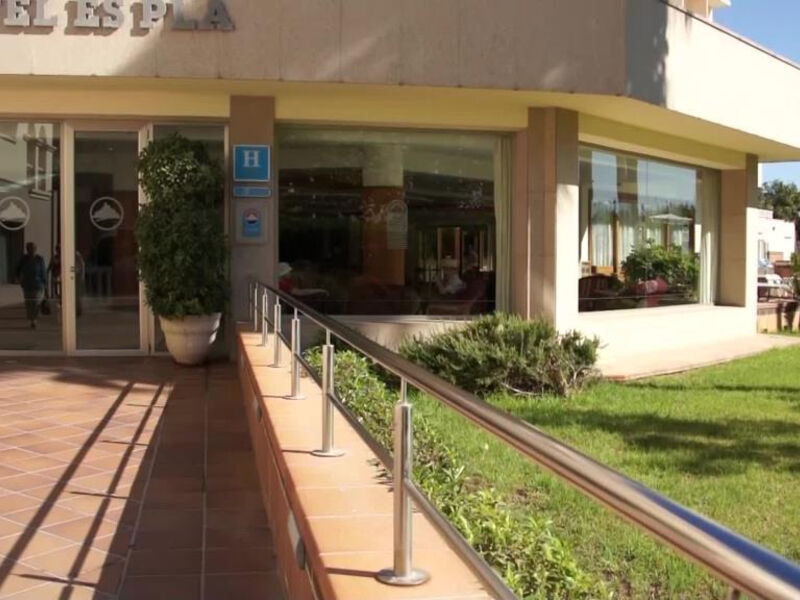 Invisa Hotel Es Pla