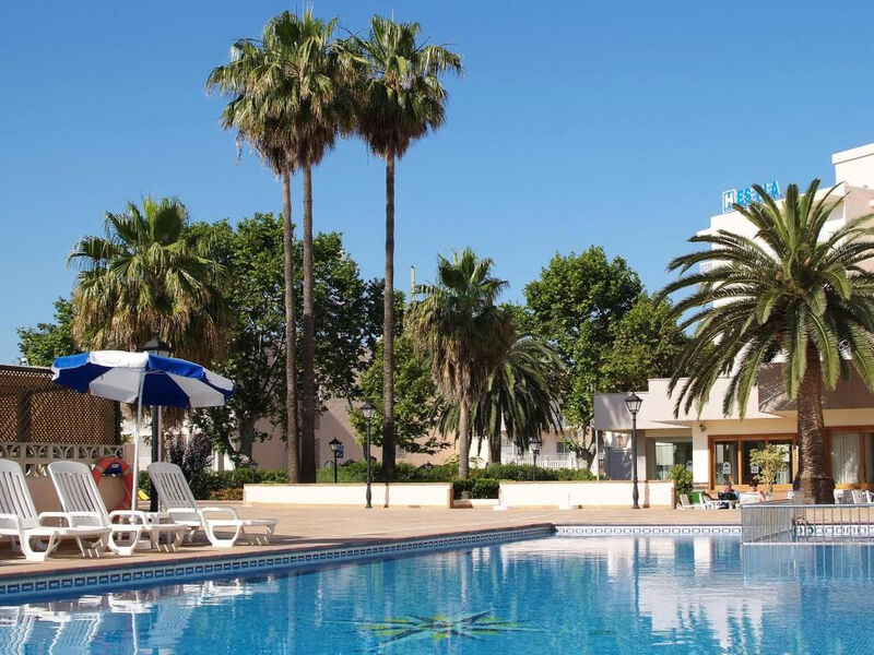 Invisa Hotel Es Pla