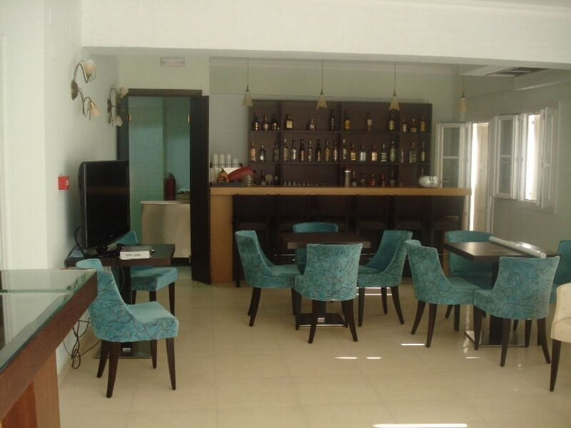 Ionis Hotel
