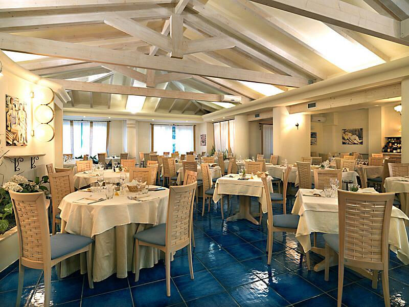 Ipomea Club