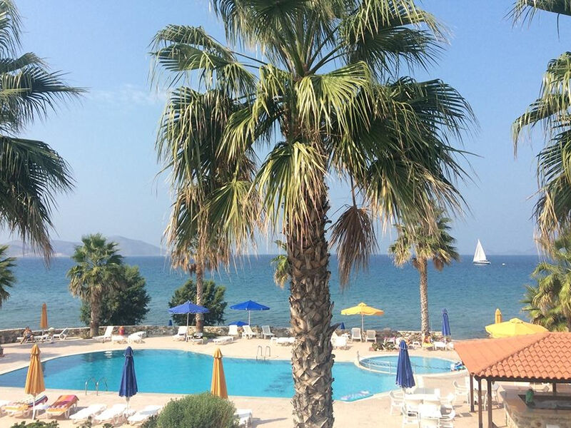 Irini Beach