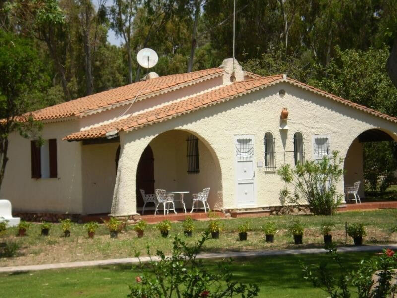 Is Morus Relais