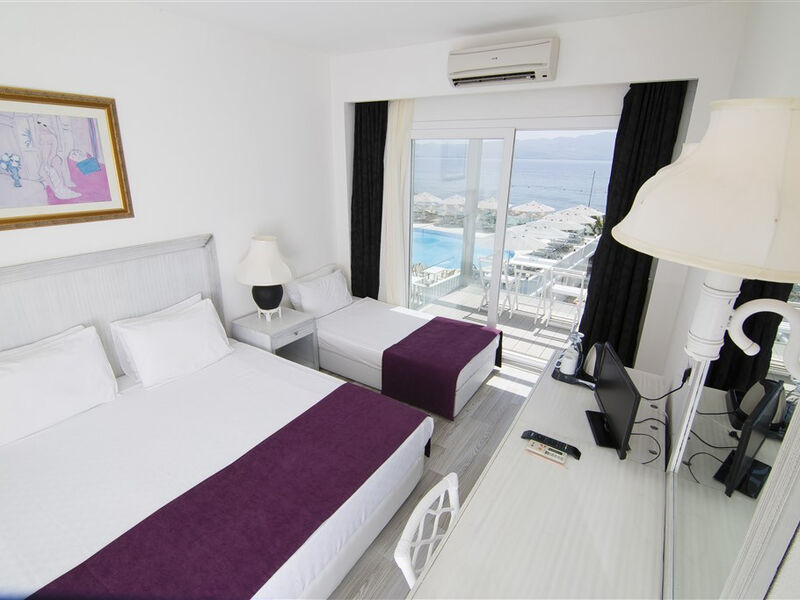 Isis Charm Beach