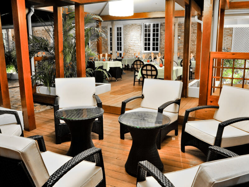 Island Inn