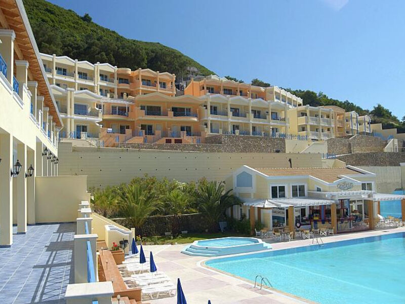 Ithea Suites