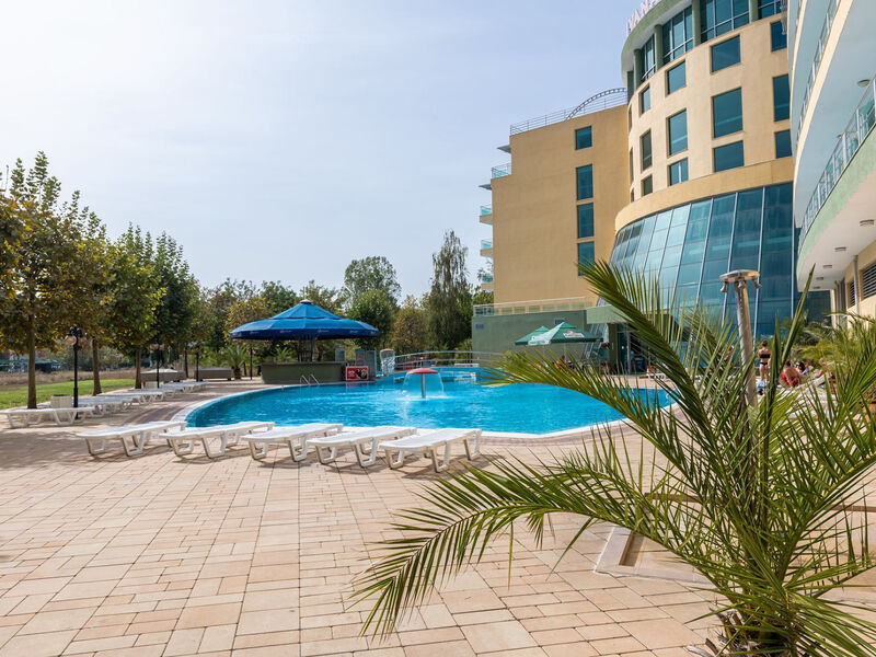 Ivana Palace