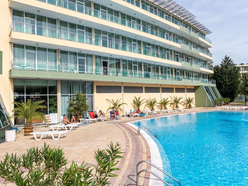 Ivana Palace