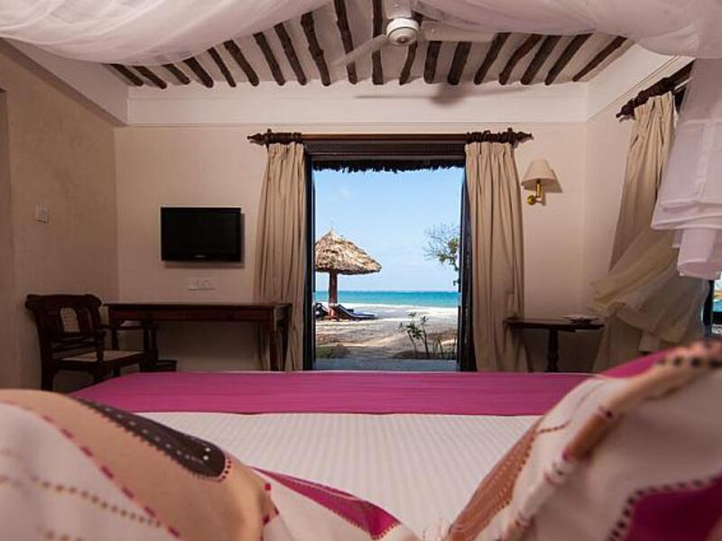 Jacaranda Indian Ocean Beach Resort