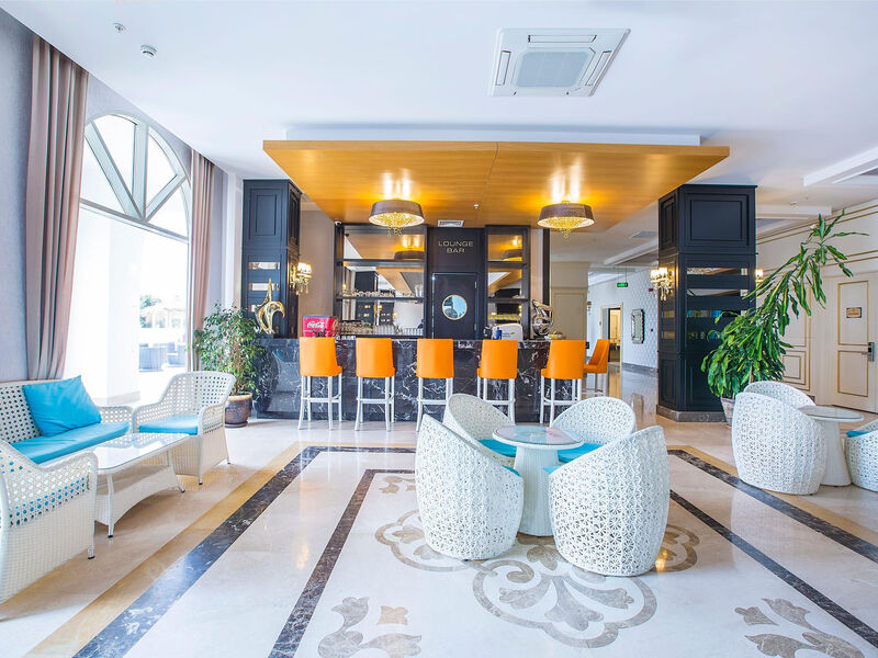 Jadore Deluxe Hotel & Spa