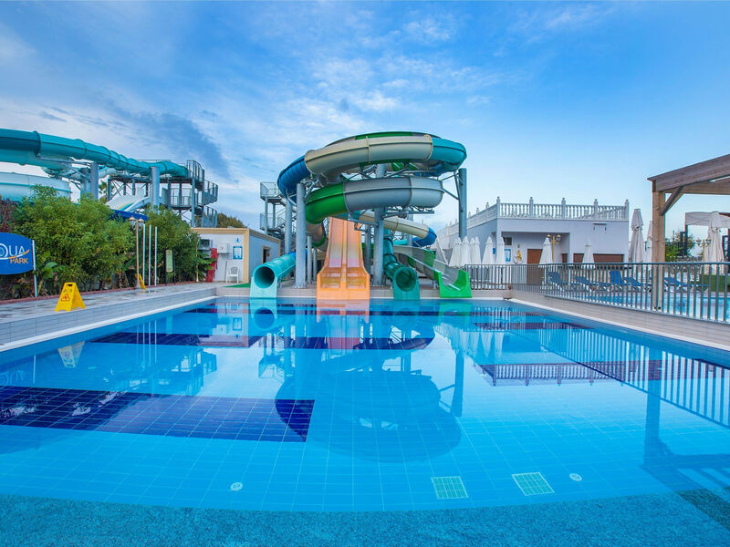 Jadore Deluxe Hotel & Spa