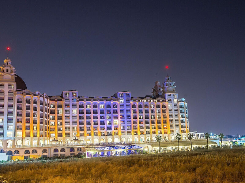 Jadore Deluxe Hotel & Spa