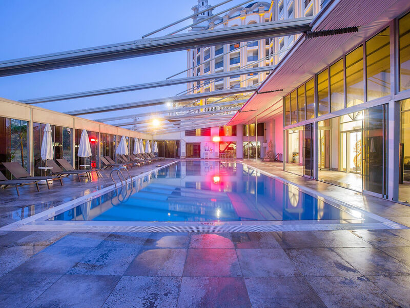 Jadore Deluxe Hotel & Spa