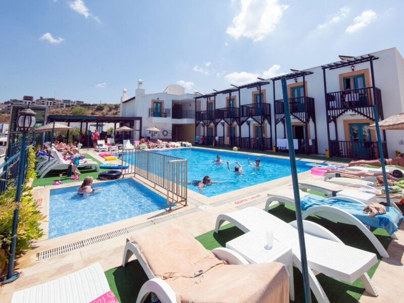 Jasmin Beach