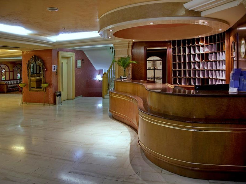 Joan Palace