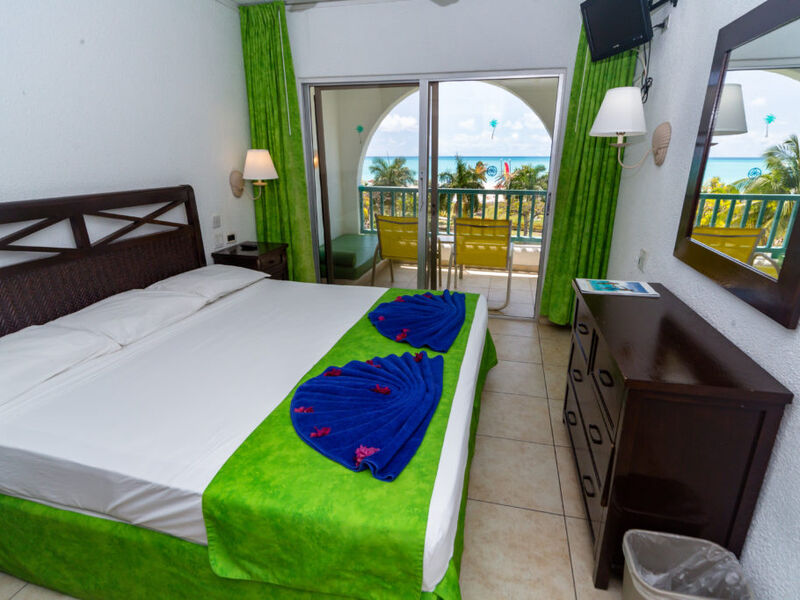 Jolly Beach Antigua