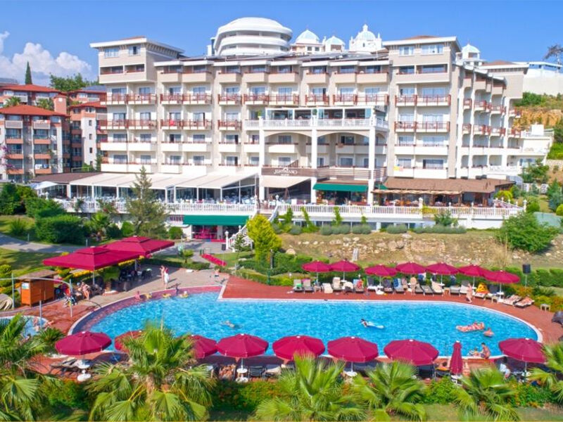 Justiniano Deluxe Resort