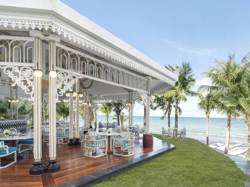 JW Marriot Phu Quoc Emerald Bay Resort & Spa