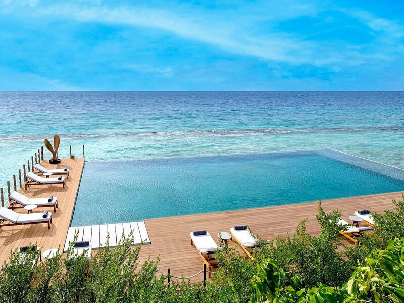 JW Marriott Maldives Resort & Spa