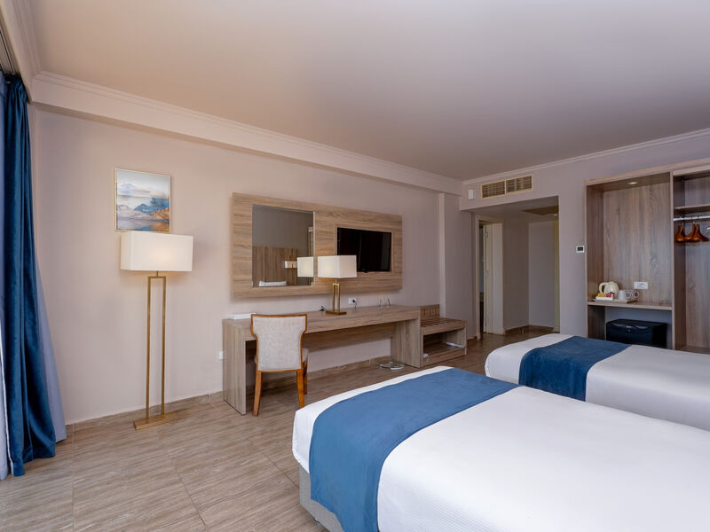 Kairaba Aqua Mondo Resort