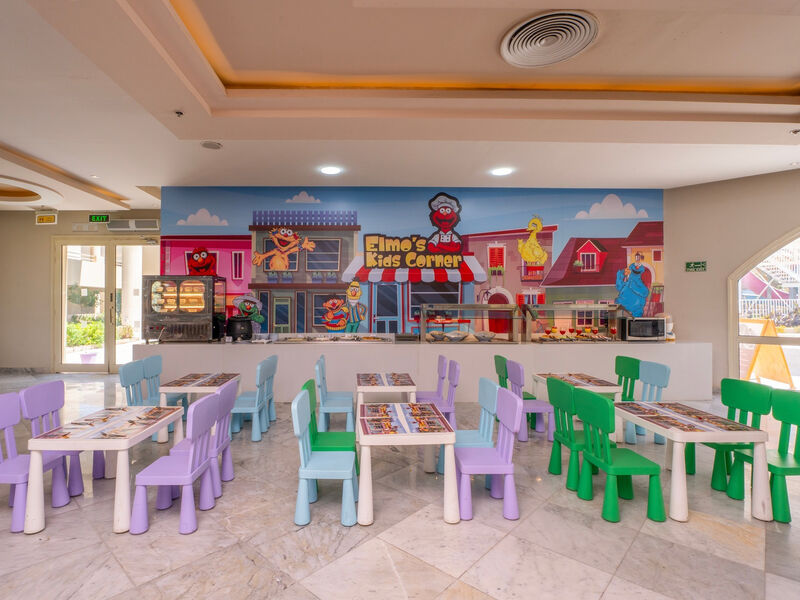 Kairaba Aqua Mondo Resort