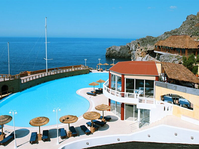 Kalypso Beach