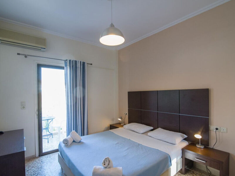 Kamari Blu Boutique Hotel