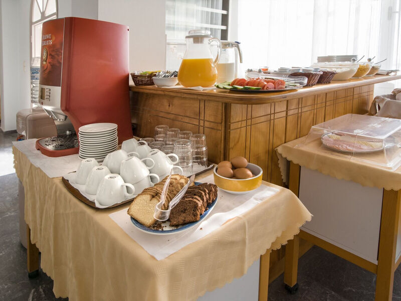 Kamari Blu Boutique Hotel