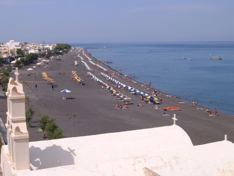 Kamari Blu Boutique Hotel